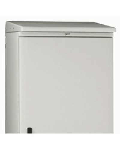 Цоколь Legrand 036296 в Артеме Цоколи для шкафов и стоек Pintop.ru