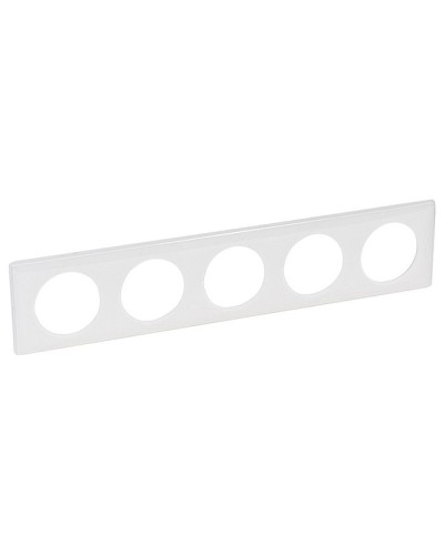 Рамка Legrand 066630 в Артеме Аксессуары для стоек и шкафов Pintop.ru