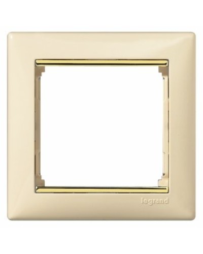 Рамка одноместная Valena Legrand 774151 в Артеме Аксессуары для кабель-канала Pintop.ru